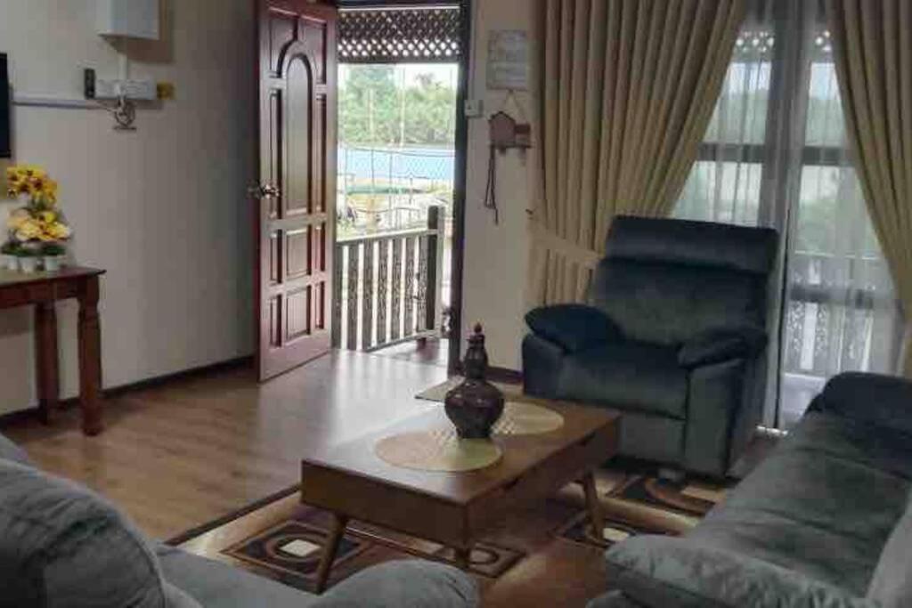 Teratak Bayu Stc Villa Куала Теренгану Екстериор снимка